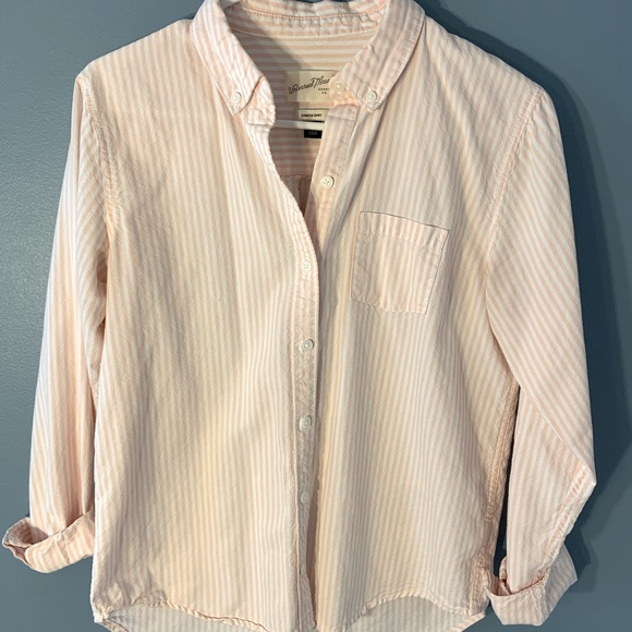 Pink and white pin stripe button down - Picture 3 of 5